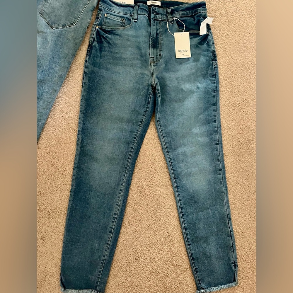 NWT KENSIE High Rise 5 Pocket Jeans, Size10/30